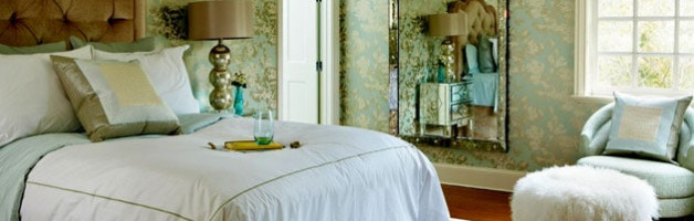 Обои спальня зеленые – какие модели подойдут для стен в интерьере спальни, с какими цветами сочетаются полотна темного и светлого оттенка в полоску